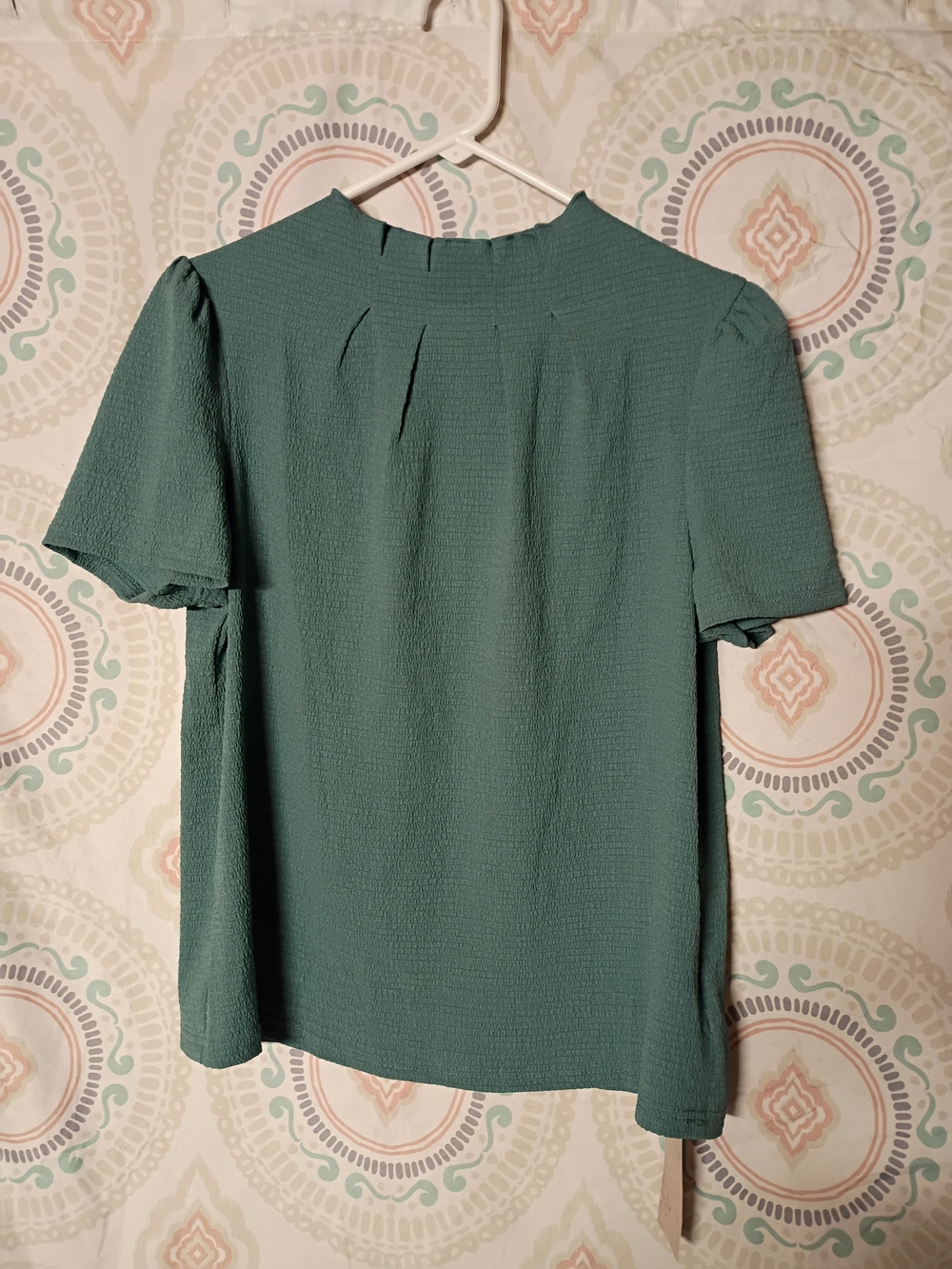 Textured Short Sleeve Blouse in Teal Green